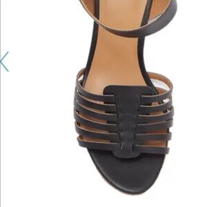 Susina Black NWOT Strappy sandal 9.5.